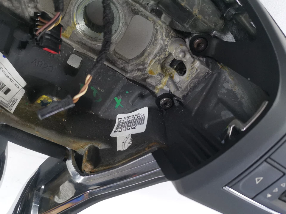 Maserati Quattroporte 2015 volante OEM Foto 3 de 4