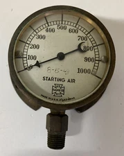 VTg Brass US Gauge Co.  Pressure Gauge Crescent Needle 0-1000 Range 8-13-34 Test