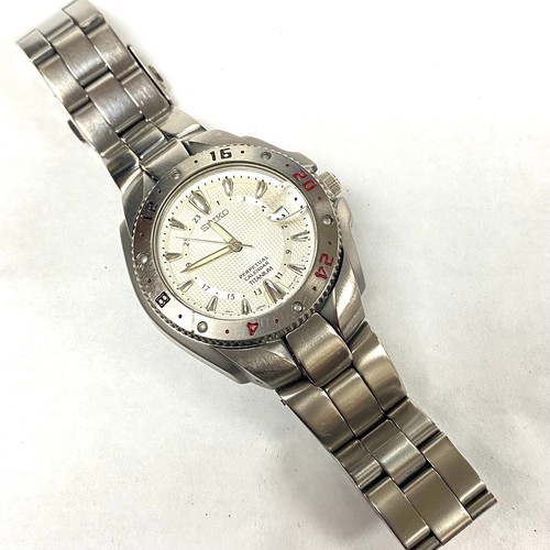 u520 Vintage Seiko Japan Titanium G Perpetual Calendar Wrist Watch 8F56-0078 - Picture 8 of 9