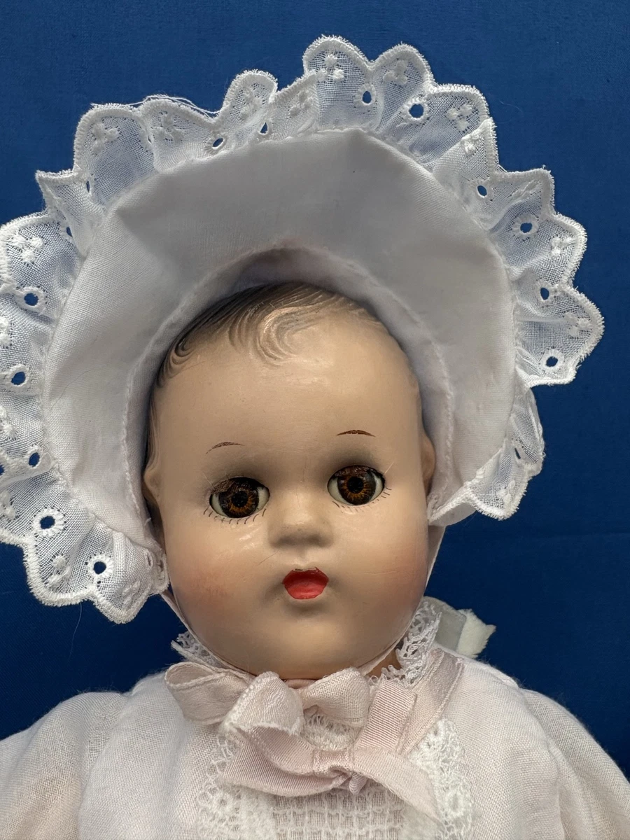 Mme Alexander Doll In Vintage Madame Alexander Dolls (1948-1959