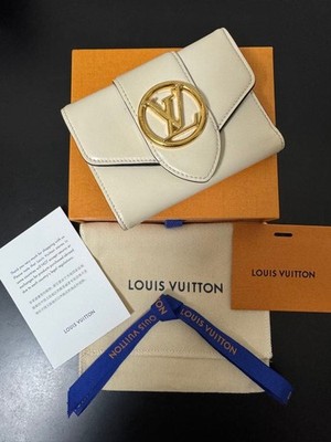 Louis Vuitton Pont Neuf Compact Clutch ic Chip