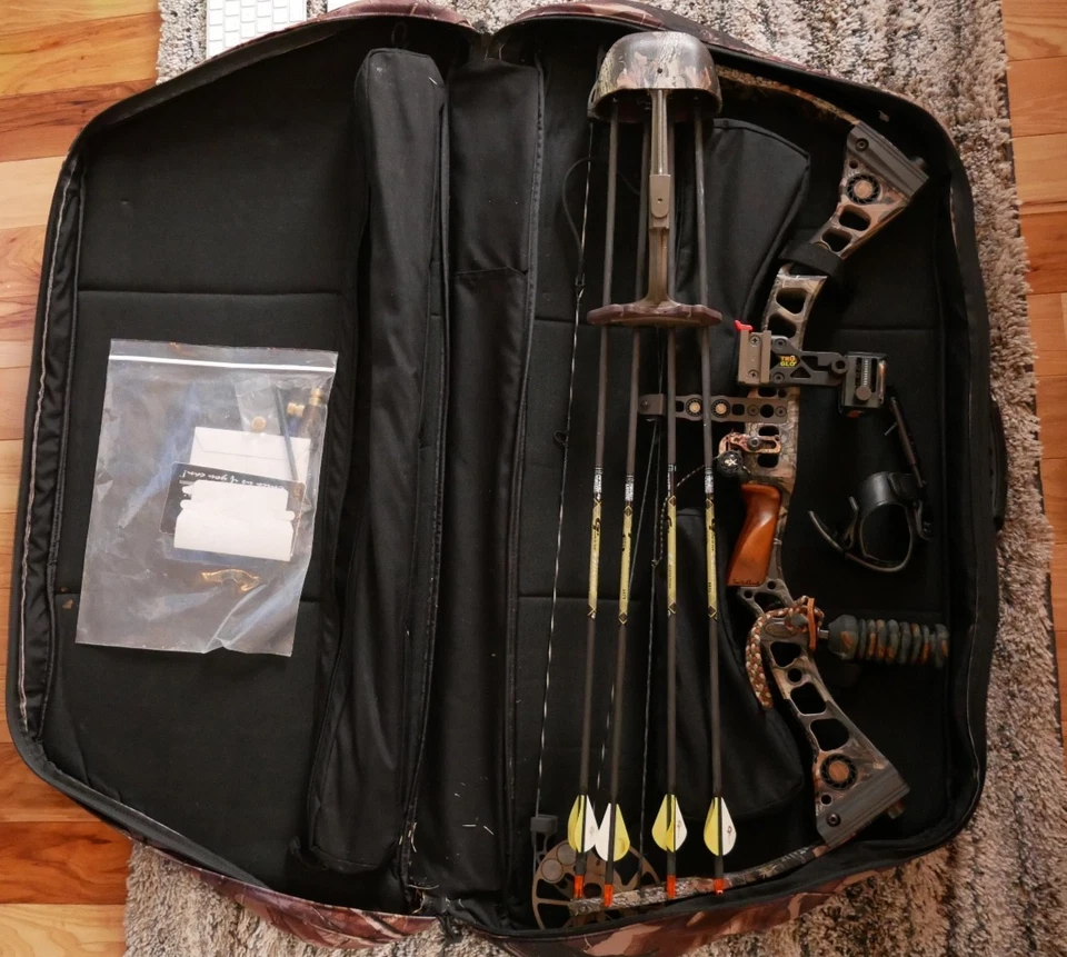 Arco compuesto Matthew's Switchback XT RH Solo Cam cargado con estuche, flechas, liberación Foto 2 de 4