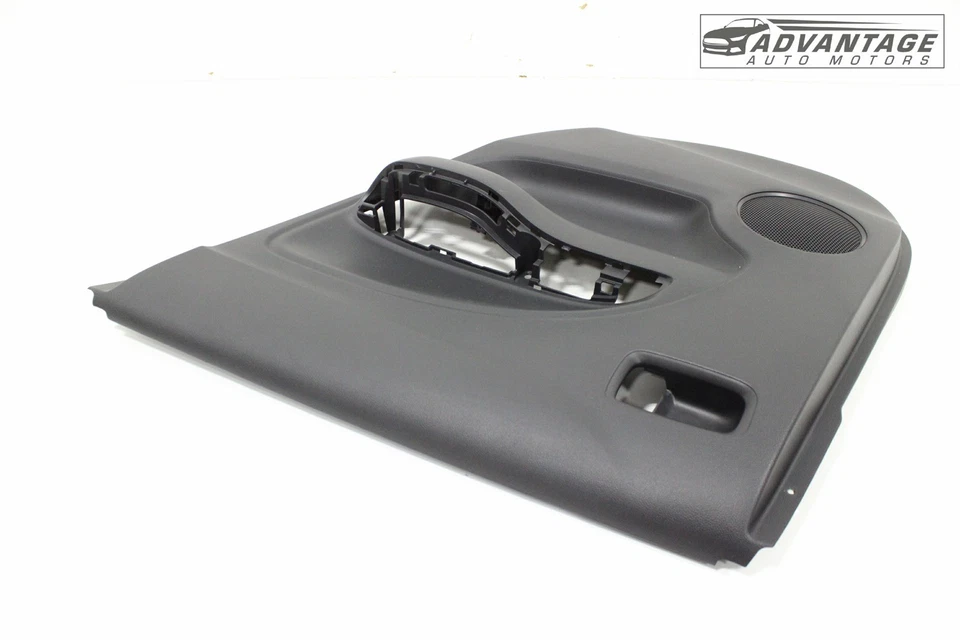 MITSUBISHI MIRAGE 2017-2024 PUERTA TRASERA DERECHA PANEL INTERIOR MOLDURA OEM Foto 3 de 4