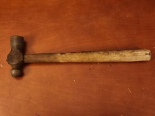 Vintage Small Unbranded 7 oz Ball Peen Hammer 9.75 " Total length. 3/4 " head