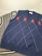 Men's V-Neck Pullover Sweater Vests Size XL Navy Plaid AND Gray Acrylic 2 Pc.