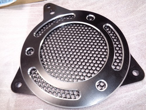 GENUINE-HARLEY DAVIDSON, SPORTSTER XL , 2004-2022, RAIL,TRANSMISSION COVER - Picture 10 of 14