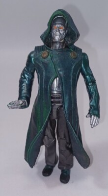 2007 Dr. Doom Fantastic 4 Four Rise of Silver Surfer 5.75