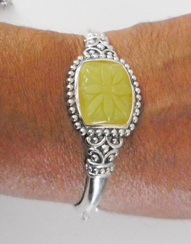 VINTAGE STERLING SILVER BRACELET BEAUTIFUL JADE FLOWERY DESIGN 29 GRAMS - Foto 8 di 8