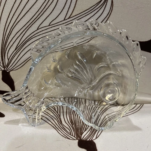 Studio Nova by Mikasa Glass Leaping Fish Shaped Candy Nuts Bowl Trinket Dish