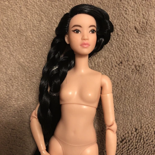Barbie Looks Rerooted