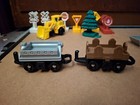 Lot 26 Piece 2006 Fisher Price Geo Trax Train Wrecker Signs Cars Dozer — photo 7