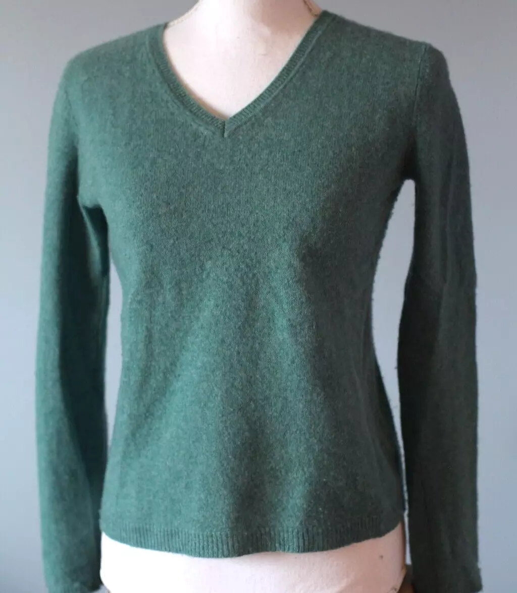 Tahari Cashmere Sweater Pure Luxe 100% Cashmere V-Neck Pullover Green Size  Small