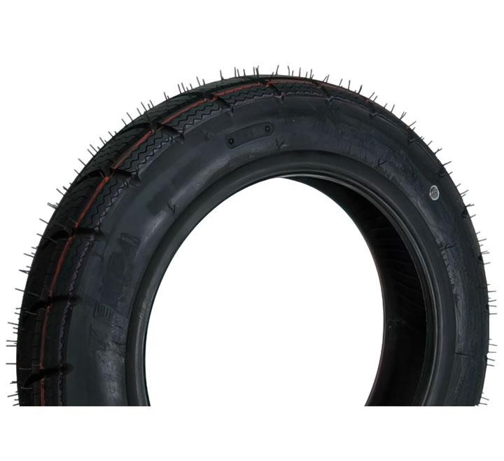 Pneu hiver 120/70-12 Kenda K701 pour scooter en conditions de neige