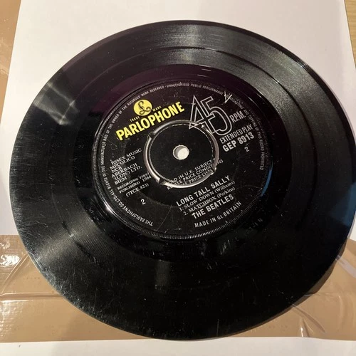 The Beatles 7" Vinyl singles  5 in total