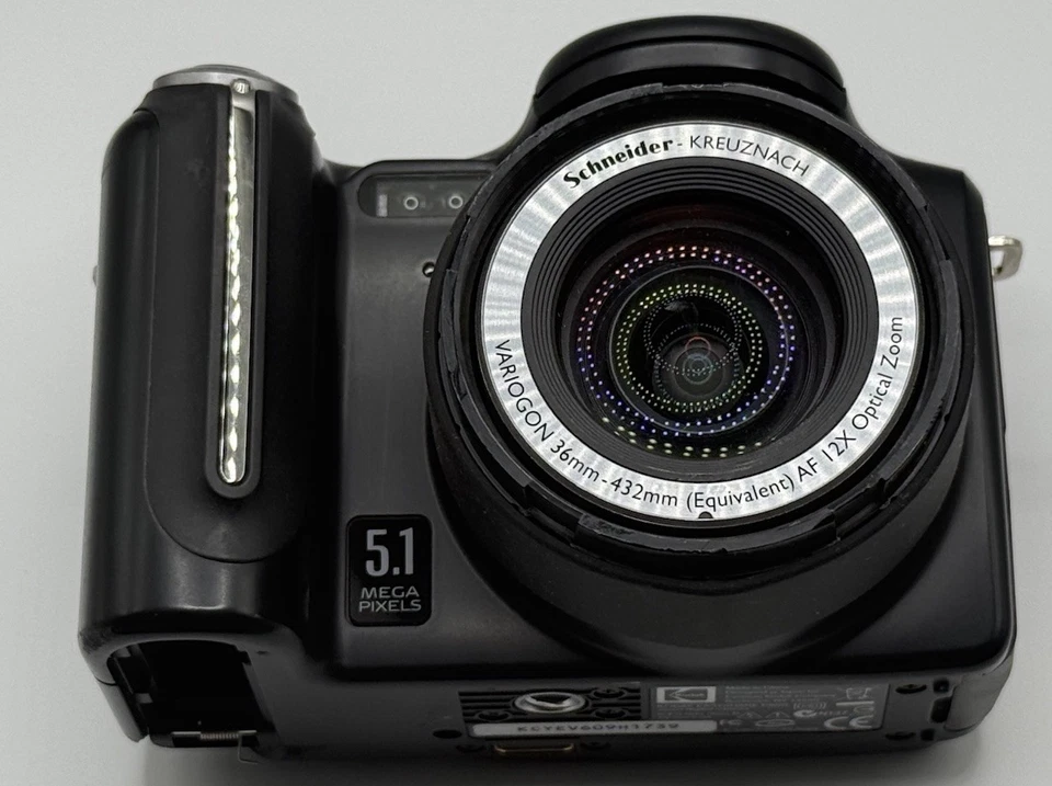 Kodak EasyShare P850 Digital Kamera defekt - Bild 2 von 4