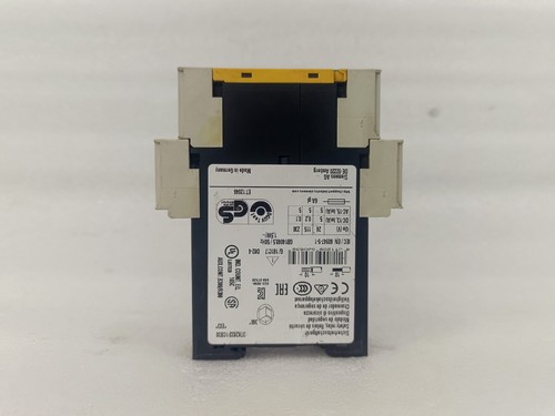 SIEMENS 3TK2822-1CB30 Sirius Safety Relay Expedited Shipping - Picture 3 of 7