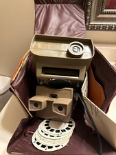 GAF View Master 30 Standard Projector, View Master; 10 Reels  Case  