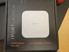 iPort Launch WallStation 70142 Wireless iPad Charging Dock - White - NEW