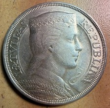1929 5 Lati - Big Latvian Silver - As Shown! (#3241)