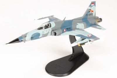 HA3374 Hobby Master F-5E Tiger II 1/72 Model TL-0503 Indonesian Air Force 11th