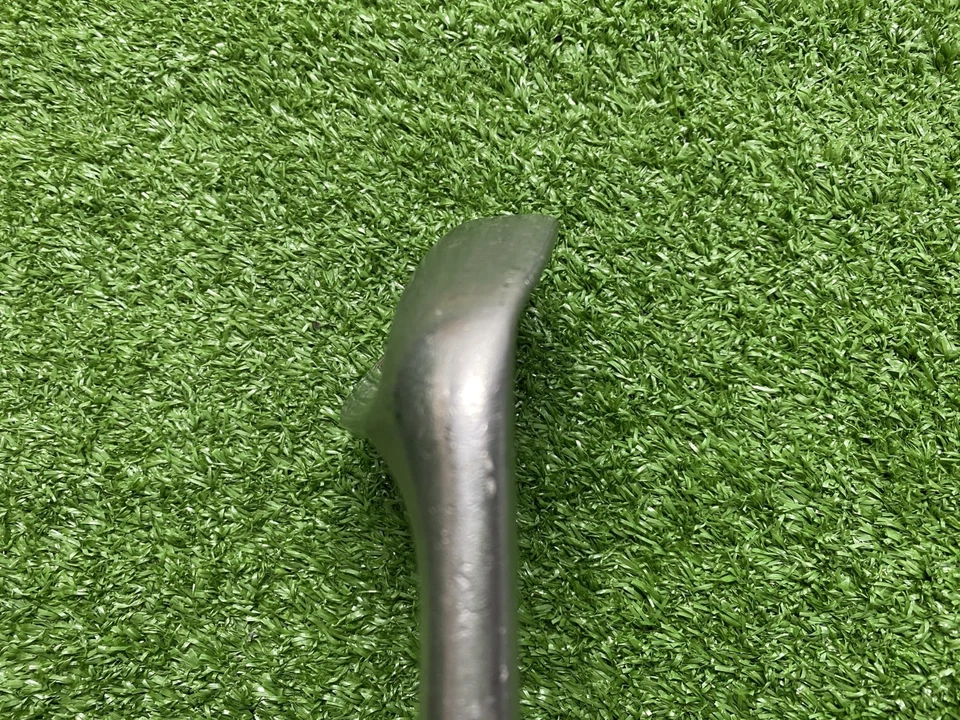 Bobby Jones Gap Wedge 52*/derecha/acero rígido ~35,75"/agarre nuevo/jl7507 Foto 3 de 4