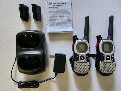 Motorola Two-Way Radio Talkabout MJ Series with charging station