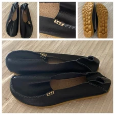 SOCOFY BLACK  LEATHER W/ GOLDTONE CLIP  LOAFER SHOES SZ 8.5