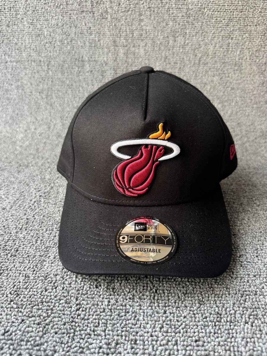 New Era Miami Heat 9FORTY Baseball Cap Snapback Black Adjustable One Size NBA