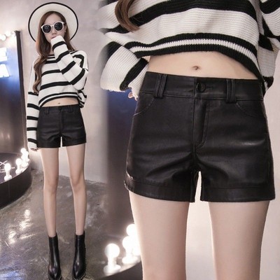 pantaloncini pelle nera