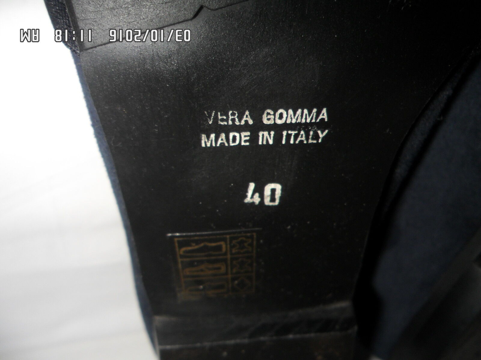 Foto 11 di 12