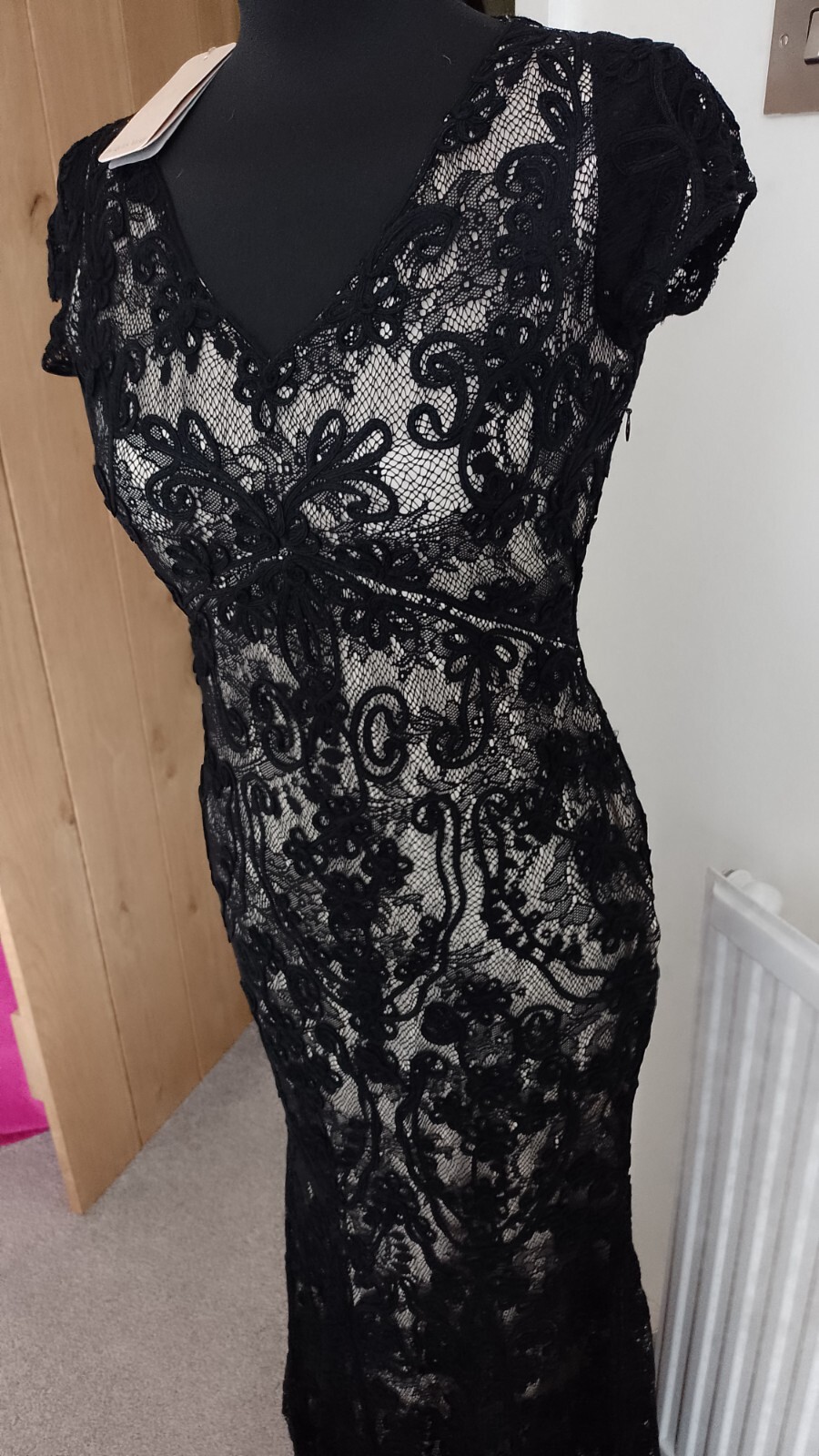 BNWT-JACQUES VERT DECO STYLE BLACK LACE EVENING DRESS-BLUSH LINING-UK 8-RRP £349 image 4