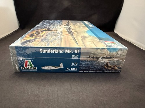 Italeri Sunderland Mk. 111 Seaplane 1:72 Scale Plastic Model Kit 1352 - Picture 5 of 7
