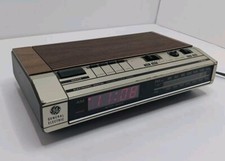 Vintage General Electric GE 7-4634B Alarm Clock AM/FM Radio Wood Grain Tested