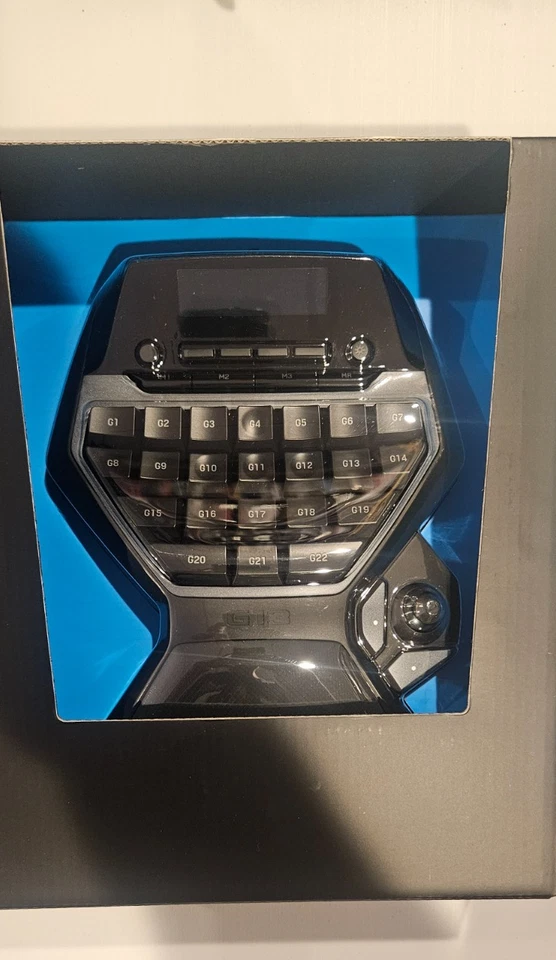 ¡Tablero de juegos USB programable avanzado Logitech G13 con pantalla LCD! ¡Al por menor $700! Foto 3 de 4