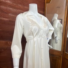 VINTAGE Butterfly Lace Peignoir 2 Piece Dress Set Size Small Fairycore