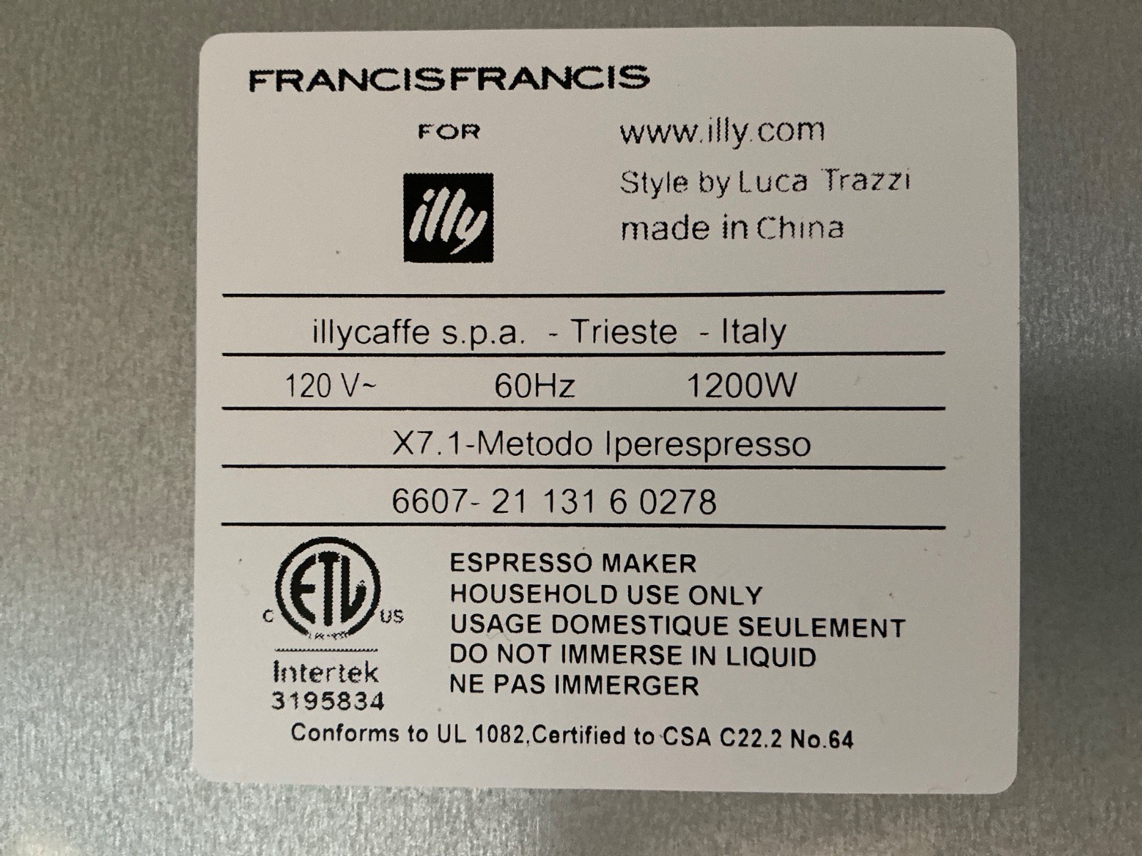 By Illy Cafe
