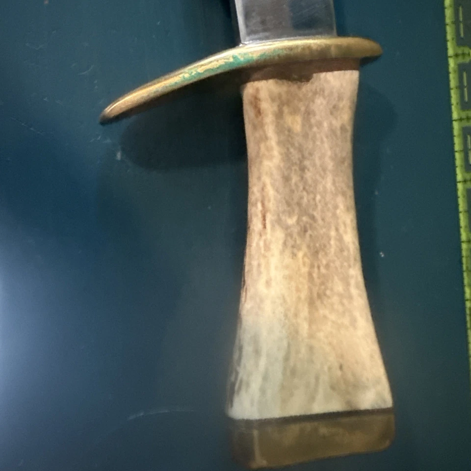 Vintage Hunting Knife Fixed Blade W/Sheath Signed By MH Antler/Brass Handle. - Image 4 of 4