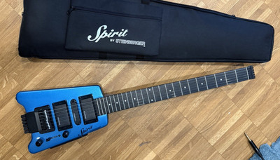 Steinberger Spirit GT Pro Deluxe headless Gitarre