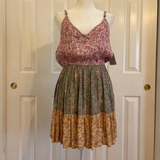 NWT O'Neill Remy Multicolor Floral Tiered Mini Dress w/Spaghetti Straps Medium