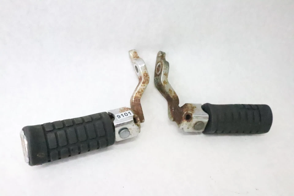 1983 Honda CX 650 C Right Front Foot Peg 50610-ME8-000 - Image 2 of 4