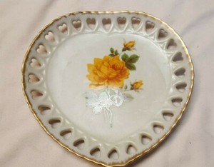 Cute Heart Shape Yellow Flower Hanging Wall Decorative Plate P 535 Ebay