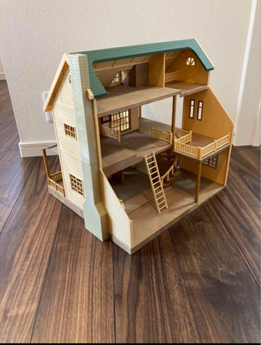 Sylvanian Families Wonderful House On The Green Hill from JPAN - Picture 2 of 10