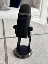Logitech For Creators Blue Yeti Usb Microphone/ Pc Podcast Gaming Streaming