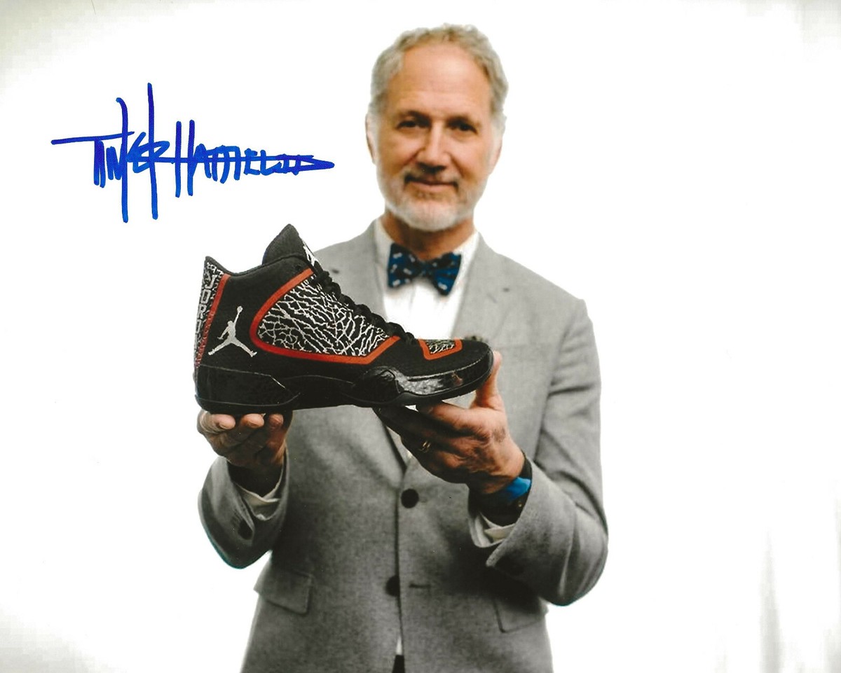 Tinker Hatfield Nike Air Jordan designer signed 8x10 photo COA exact proof — product photo 2 of 2