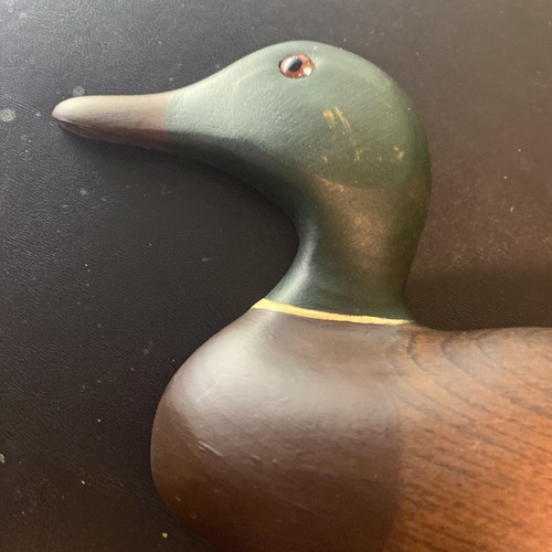 (2) The Decoy Shop Hand Carved Wooden Duck Decoy Wallhanging - 1985 - Signed - Picture 5 of 9