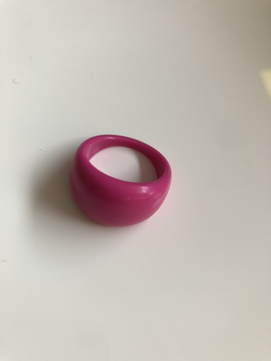 Dark Pink Chunky Wide Plastic Ring NEW!! Retro 80's
