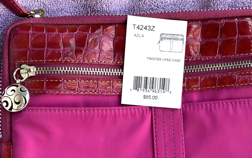 NWT BRIGHTON Twister Fushia nylon patent leather zip around iPad/tablet Pouch - Imagem 2 de 4
