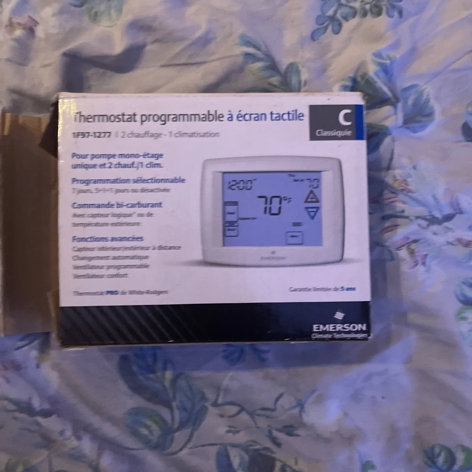 Emerson 1F97-1277 12 pulgadas - Termostato programable de 7 días con pantalla táctil NUEVO Foto 2 de 3