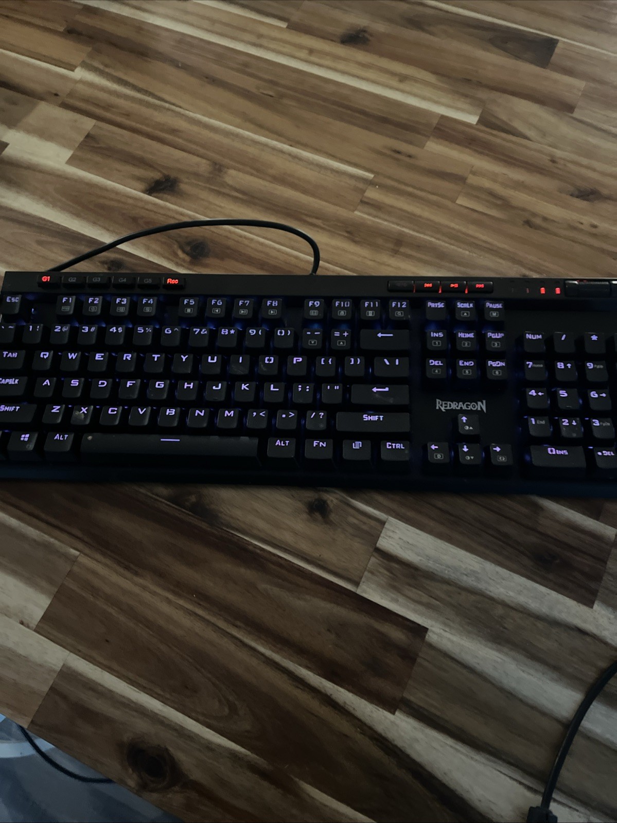 redragon keyboard K580rgb Pro