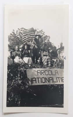 Arcola IL Armistice Day Parade Float Nationalities Costume 1938 Vintage Photo
